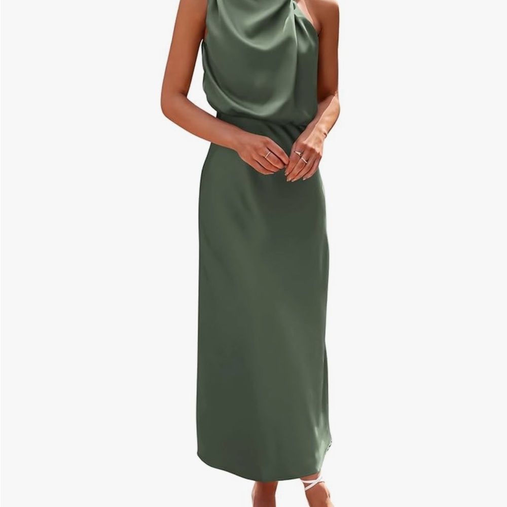 Elegant Green One-Shoulder Dress